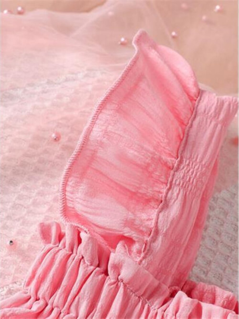 Children's Ruffled Trim Textured Top and Pants Set - Picture 3 of 8